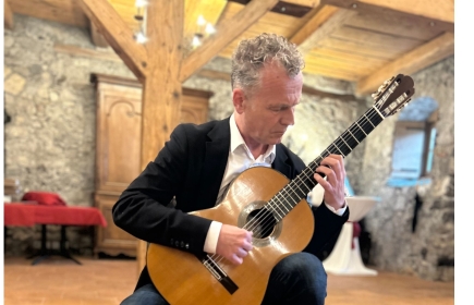 Gitarrenklänge von Augustin Wiedemann Gitarrenklänge von Augustin Wiedemann